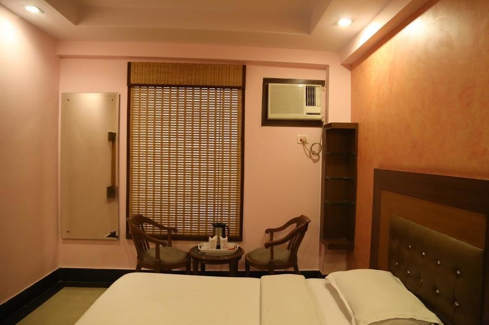 Hotel Grand Plaza New Delhi Exterior photo